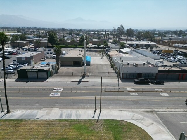 More Photos Of 247 S E St, San Bernardino Carwash For Sale