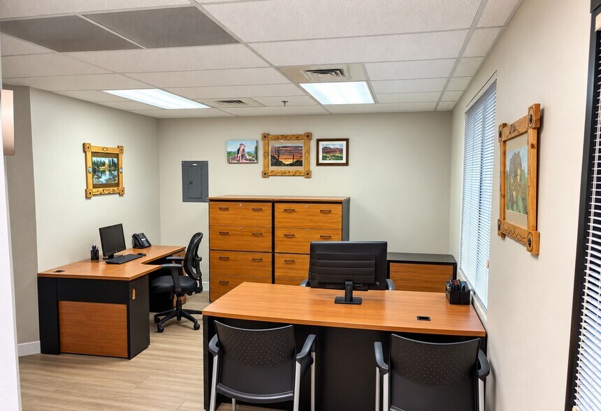 More Photos Of 36800 N Sidewinder Rd, Carefree Medical For Sale