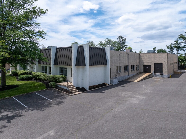 More Photos Of 1803 Underwood Blvd, Delran Warehouse For Sale