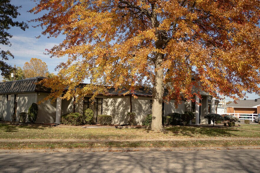 More Photos Of 725 Harvard Dr, Owensboro Coworking Space