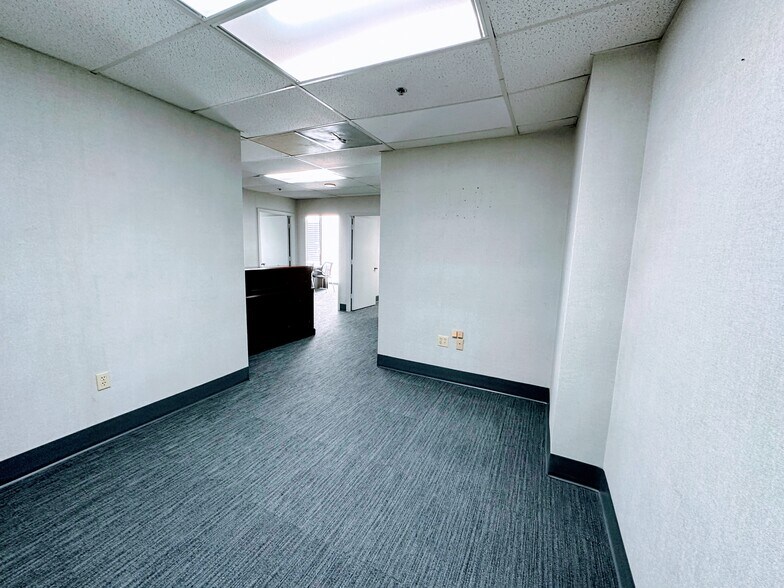 More Photos Of 1110 Brickell Ave, Miami Office Residential For Sale