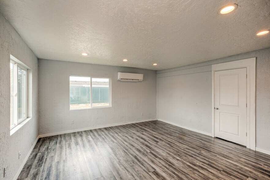 More Photos Of , Salem Unknown For Sale