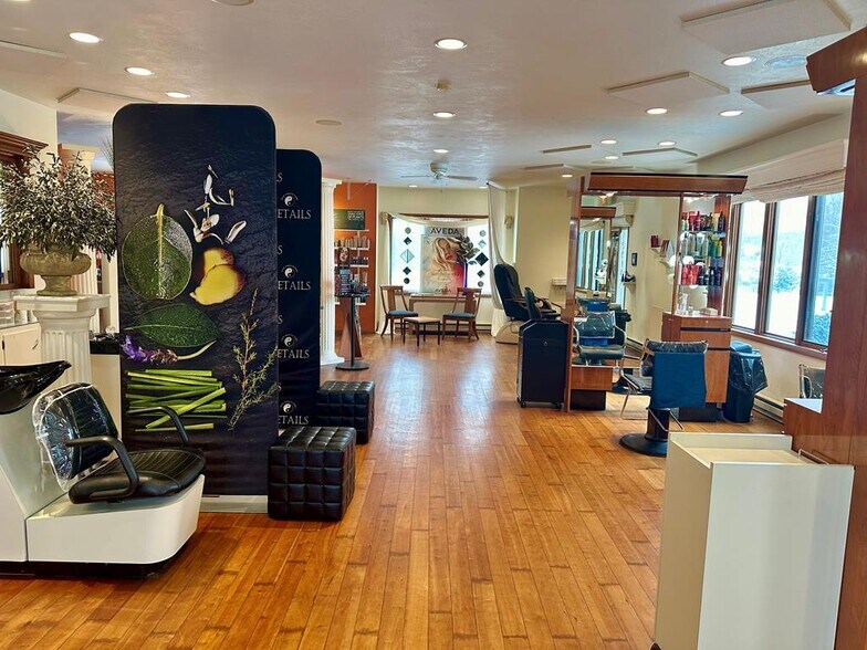 More Photos Of 7828 Highway 42, Egg Harbor Storefront For Sale