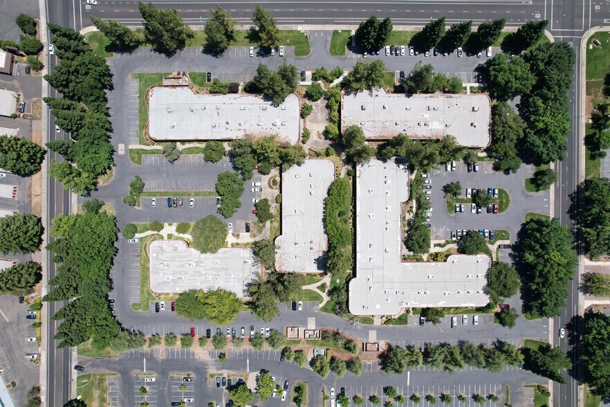 More Photos Of 10690 White Rock Rd, Rancho Cordova Office For Sale