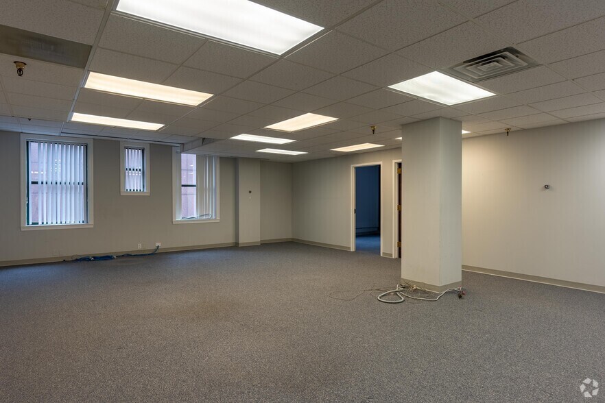 Photo of 11st Floor Ste 1101