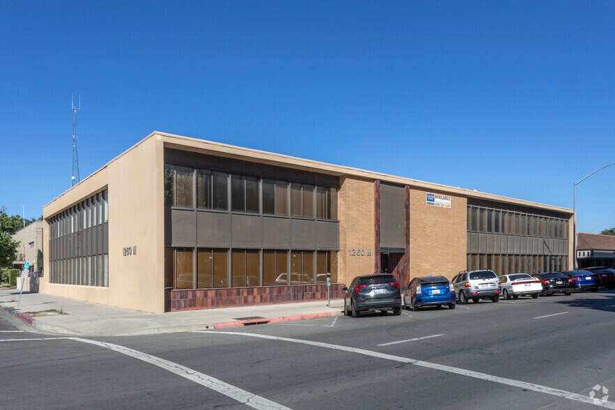 More Photos Of 1260 M St, Fresno Office For Sale