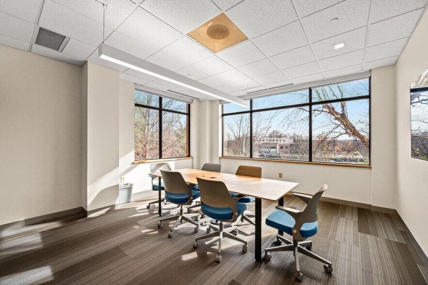 More Photos Of 690 Stockton Dr, Exton Office For Lease