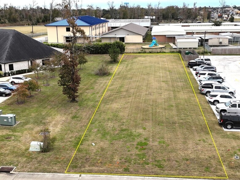 More Photos Of Wolf Circle, Lake Charles Land For Sale