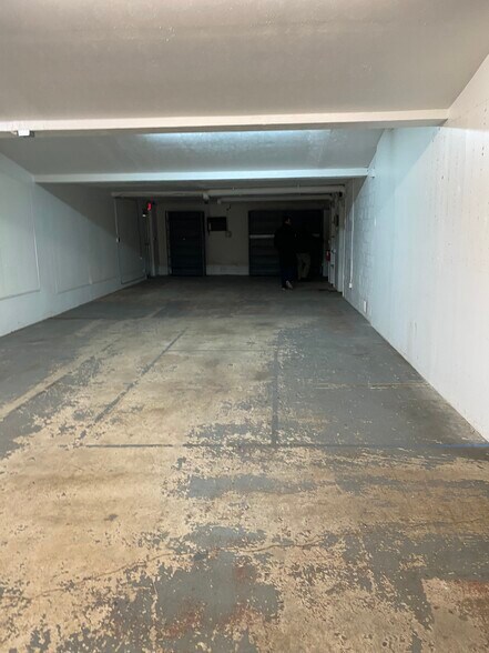 More Photos Of 2044 Wadsworth Rd, Norton Industrial For Lease