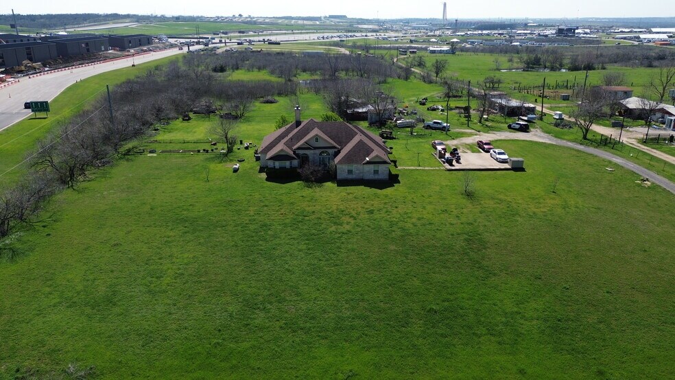 7710 Elroy rd, Del Valle, TX 78617 Land For Sale