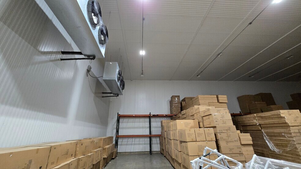 More Photos Of 18 Main St, Silver Creek Food Processing For Sale