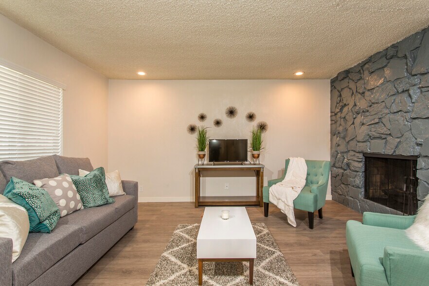 More Photos Of 12128 Ramona Ave, Hawthorne Apartments For Sale