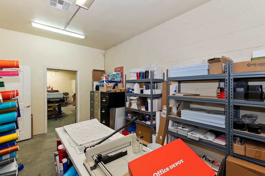 More Photos Of 26288 CA-18, Rimforest Storefront Retail Residential For Sale