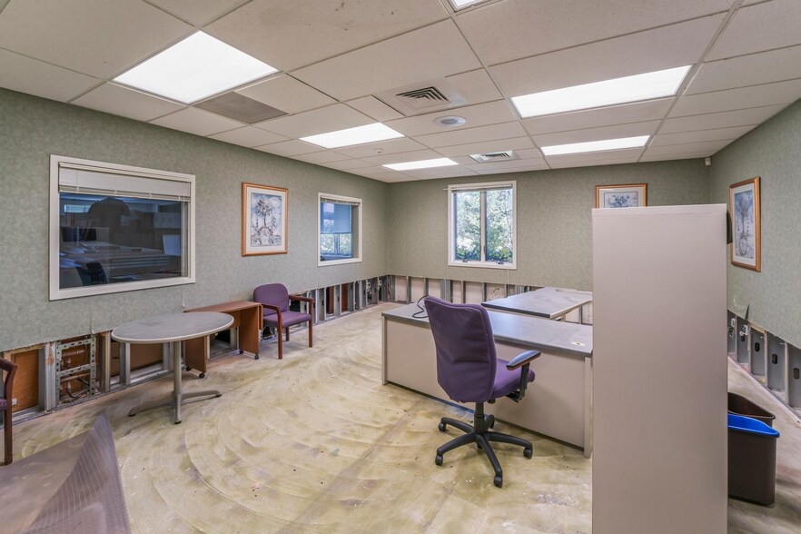 More Photos Of 614 Union Rd, Vineland Office For Sale