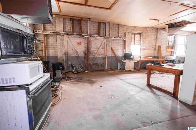 More Photos Of 6371 Main St, Springville Light Manufacturing For Sale