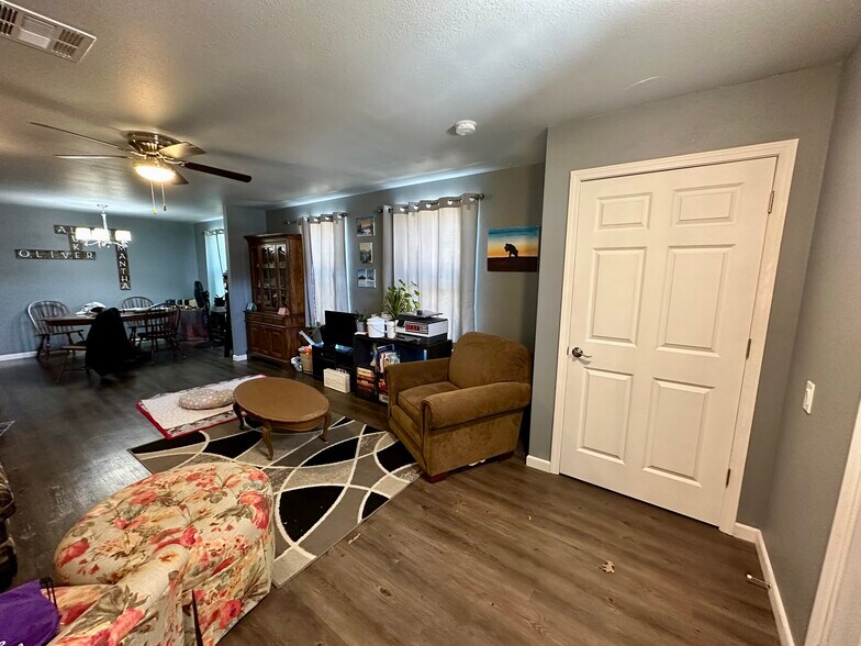 More Photos Of 212 E Garfield Ave, Greensburg Multifamily For Sale
