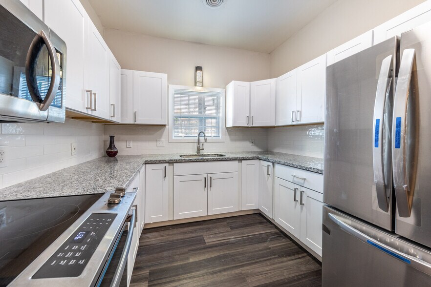 More Photos Of 2511 San Gabriel St, Austin Multifamily For Sale