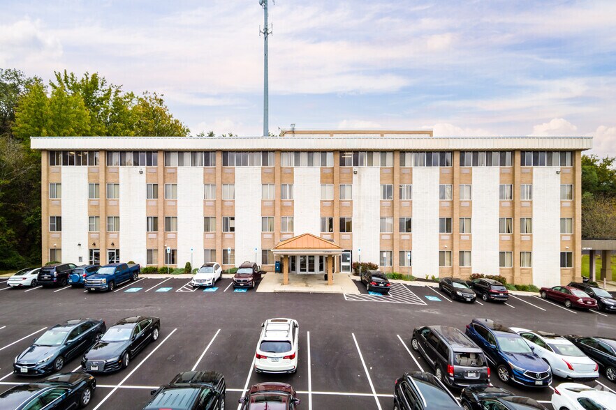 More Photos Of 10905 Fort Washington Rd, Fort Washington Medical For Lease