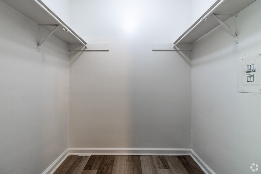 More Photos Of 4168 The Place St, Memphis Apartments For Sale