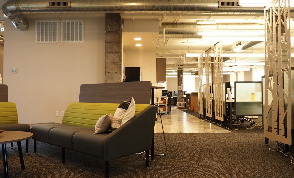 More Photos Of 506 SW Sixth Ave, Portland Office For Lease