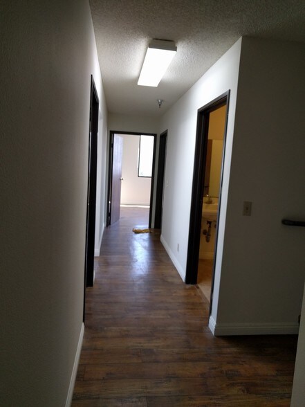 More Photos Of 9528 E Rush St, South El Monte Manufacturing For Lease