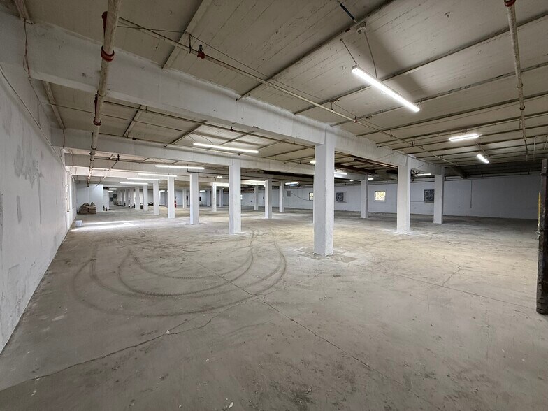 More Photos Of 10 Furnace St, Stanhope Manufacturing For Sale