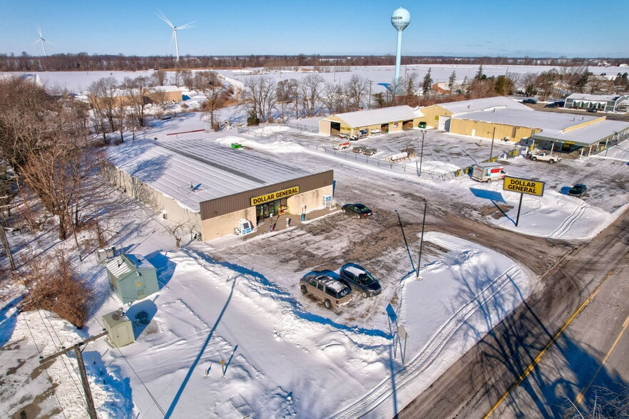 More Photos Of 57 N Caseville Rd, Pigeon Freestanding For Sale