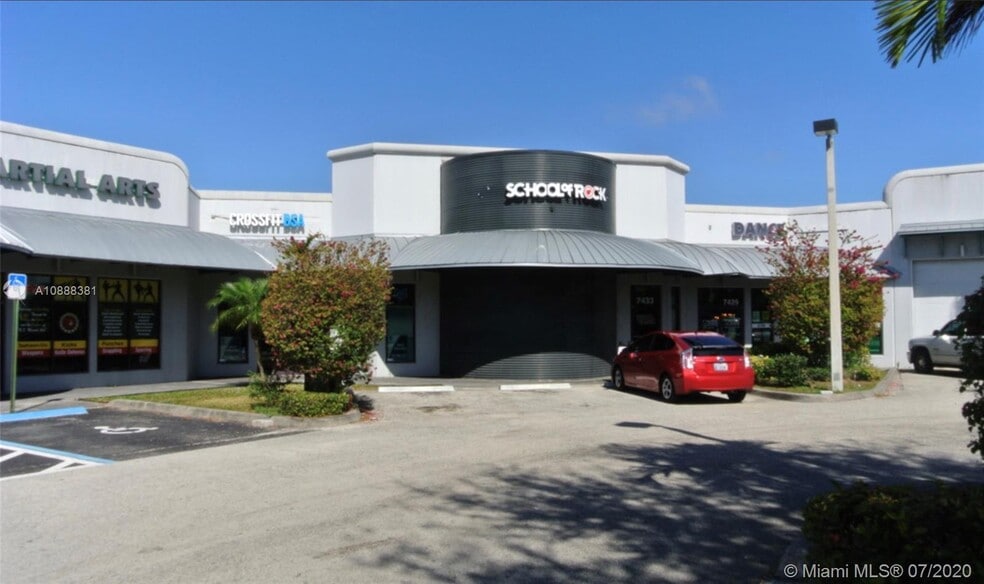 More Photos Of 7427-7451 S Military Trl, Lake Worth Unknown For Lease