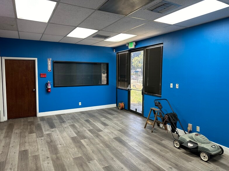 More Photos Of 3051 Corvin Dr, Santa Clara Service For Lease