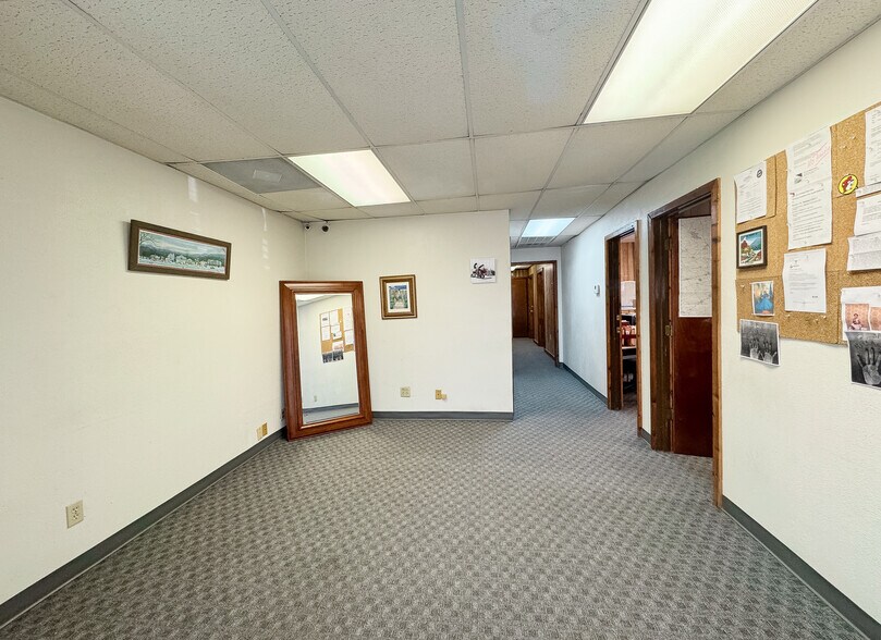 More Photos Of 7206 Elbert, Houston Industrial For Sale