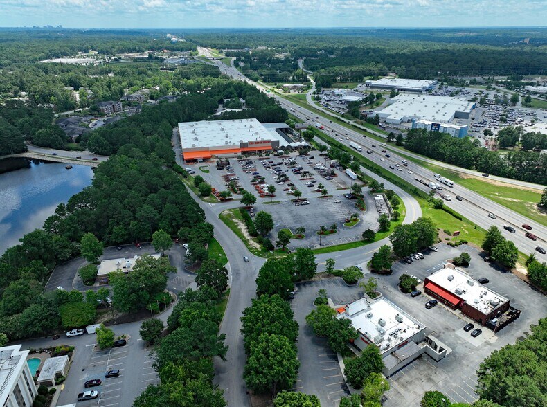 More Photos Of 5195 Fernandina Rd, Harbison Restaurant For Sale
