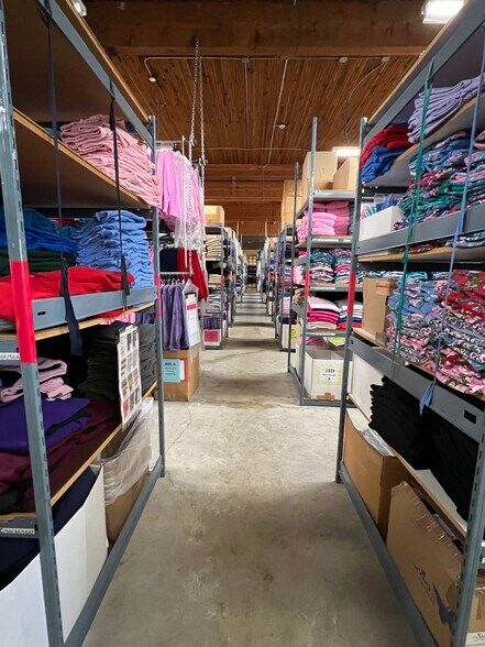 More Photos Of 3111 27th St S, Seattle Warehouse For Sale