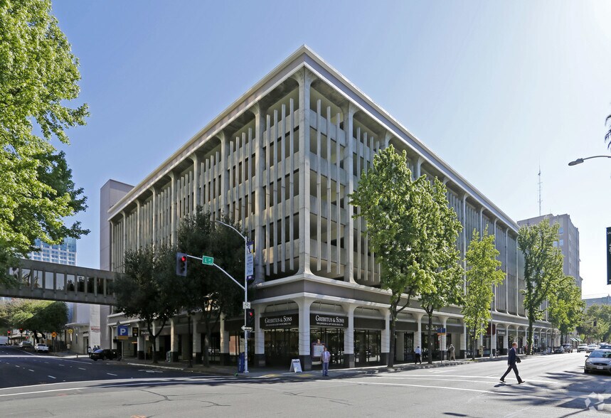 More Photos Of 1003-1031 L St, Sacramento Parking Garage For Lease