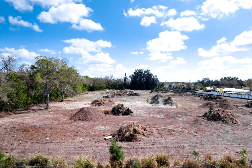 More Photos Of 4101-4103 S School Ave, Sarasota Land For Sale