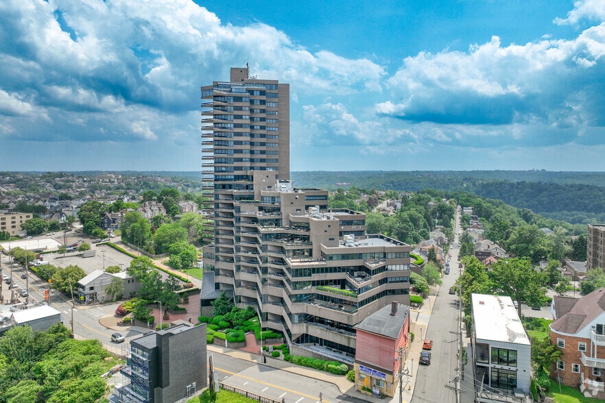 More Photos Of 1301 Grandview Ave, Pittsburgh Office For Lease
