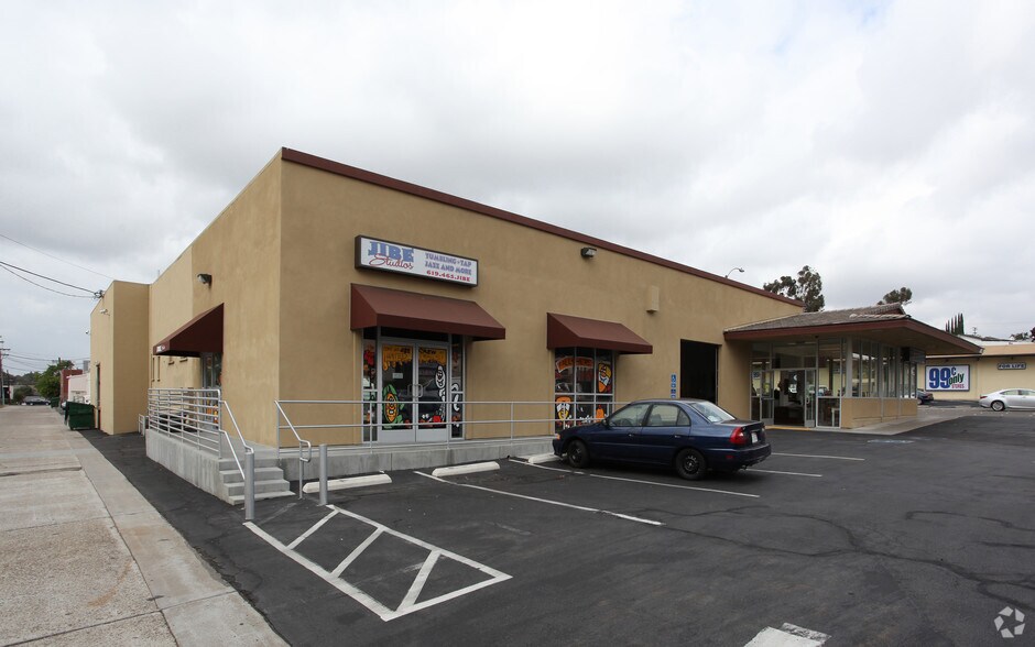 Primary Photo Of 2315-2325 Fletcher Pky, El Cajon Freestanding For Lease