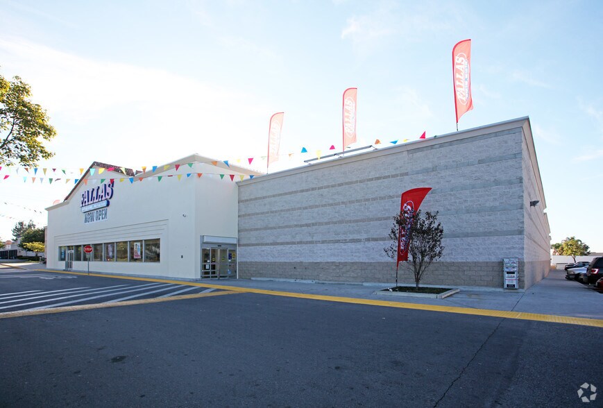 More Photos Of 1261 N Azusa Ave, Covina Storefront For Lease