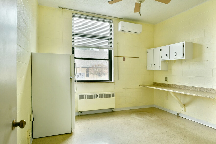 More Photos Of 175 B Laird Ave, Warren Schools For Sale