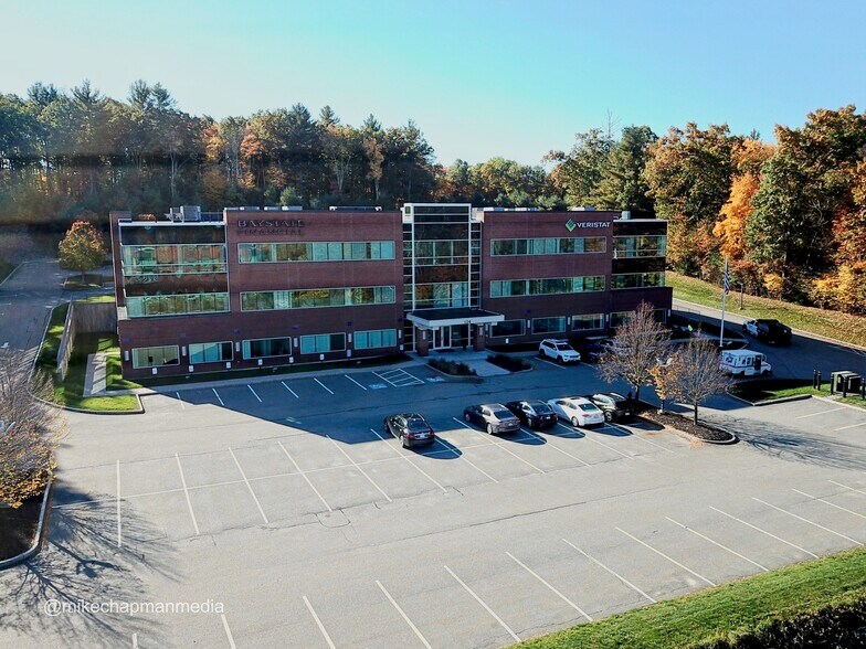 More Photos Of 134 Turnpike Rd, Southborough Medical For Lease