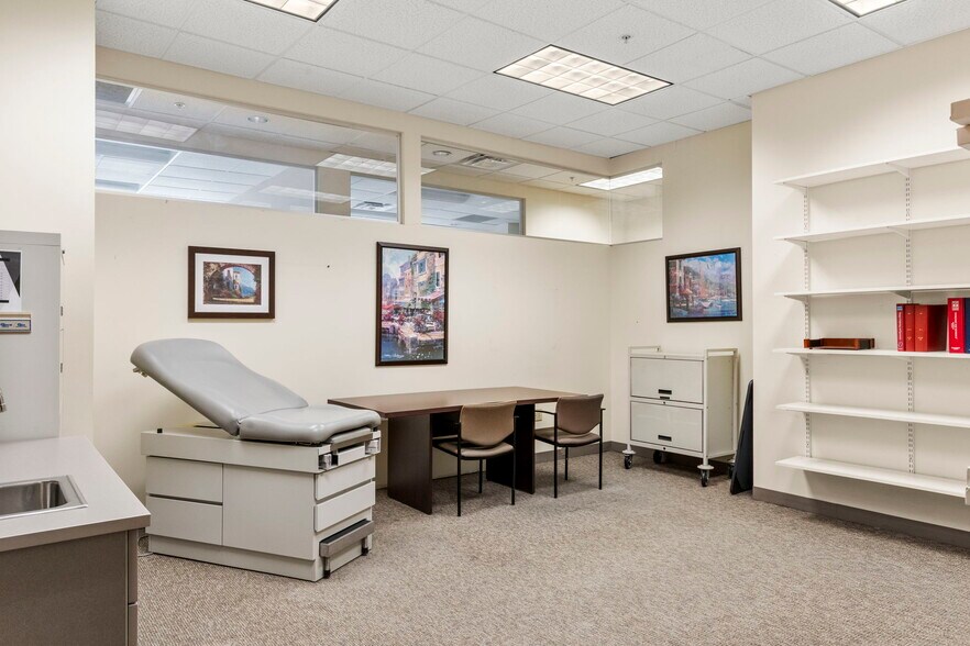 More Photos Of 8410 Decatur St, Westminster Medical For Sale