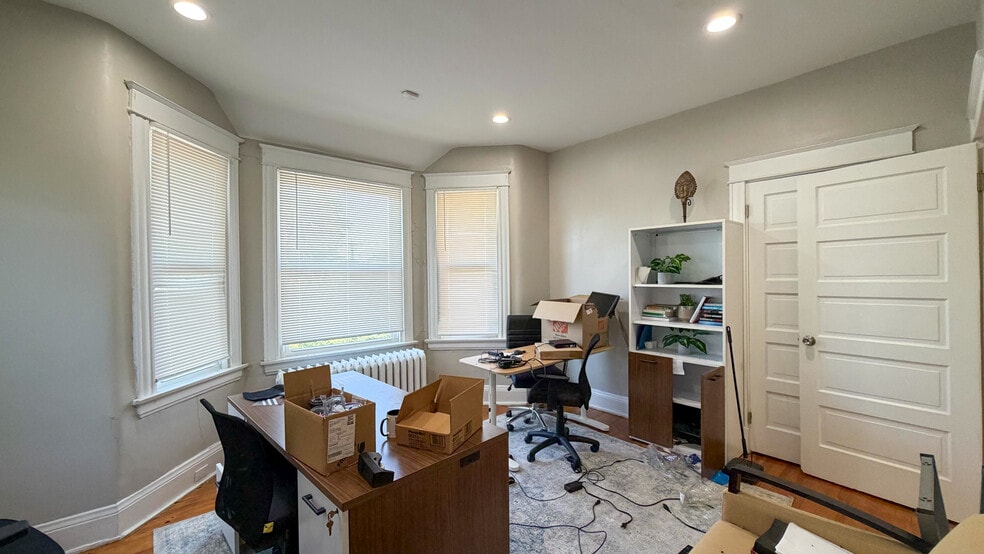More Photos Of 2100 Auburn Ave, Cincinnati Office For Sale
