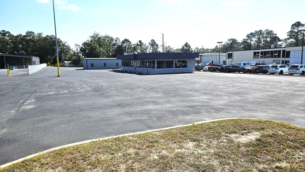 More Photos Of 12130 Us Highway 301 S, Statesboro Freestanding For Lease