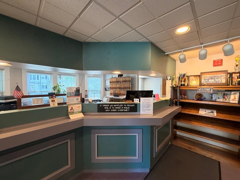 More Photos Of 2797 Post Rd, Warwick Office For Sale