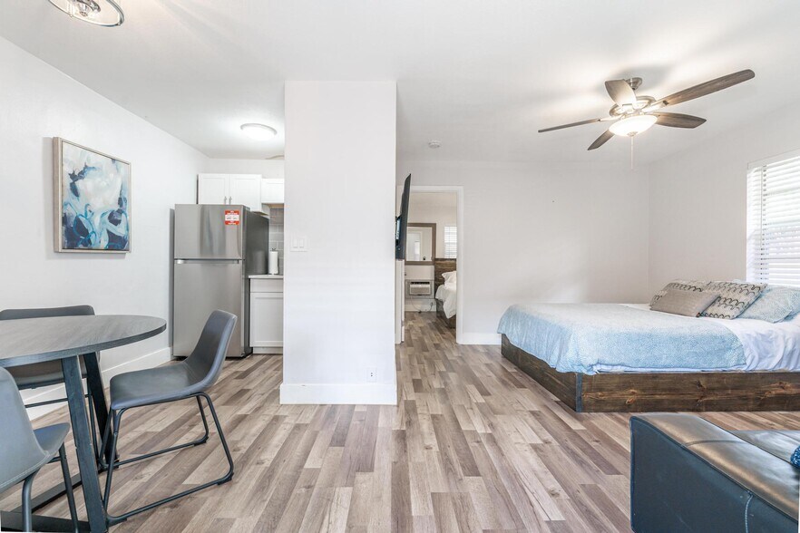 More Photos Of 1415 SW 1st St, Fort Lauderdale Apartments For Sale