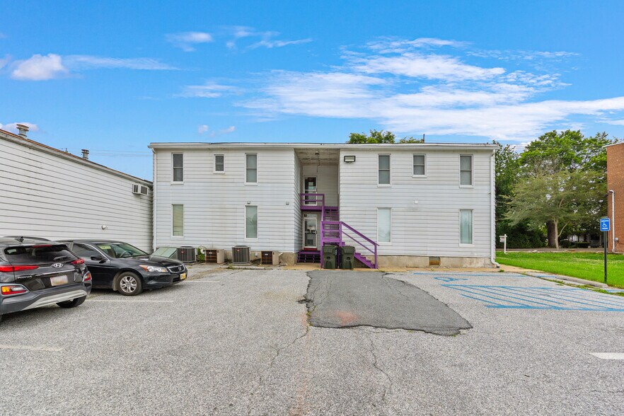 More Photos Of 280 Main St, Westminster Medical For Lease