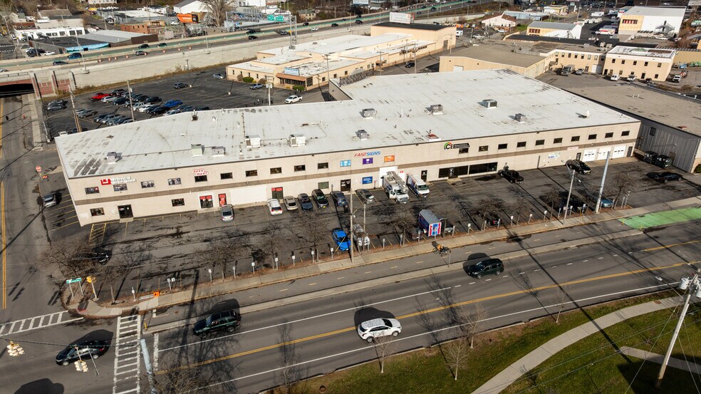 Primary Photo Of 1401 Erie Blvd, Syracuse Showroom For Sale