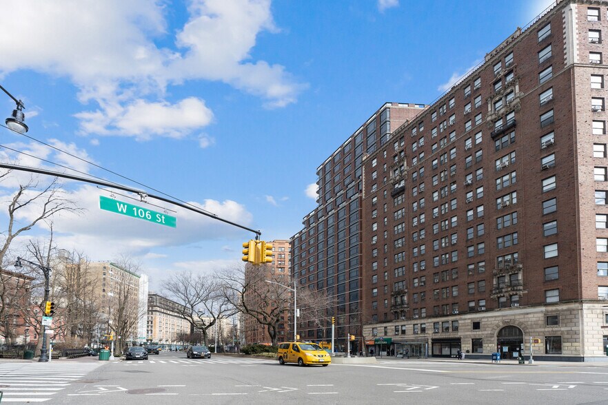 More Photos Of 2760-2764 Broadway, New York Apartments For Lease
