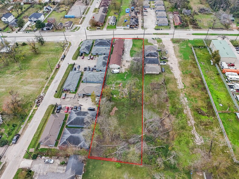 More Photos Of 7512 Lockwood Dr, Houston Specialty For Sale