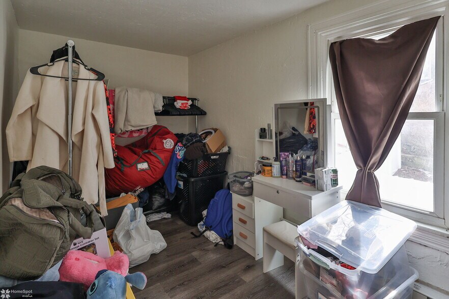 More Photos Of 304 E Kline Ave, Lansford Multifamily For Sale