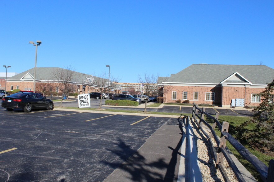 More Photos Of 5455 W Grand Ave, Gurnee Office For Lease